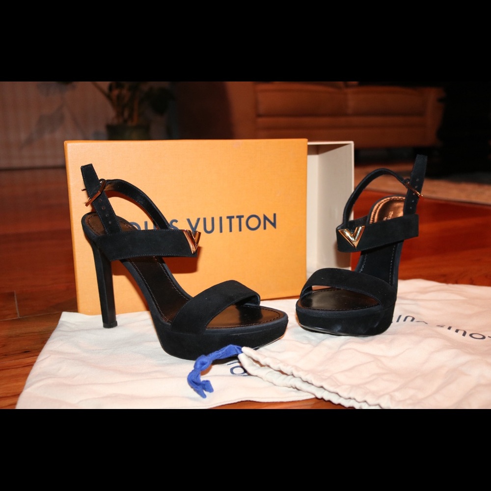 Louis Vuitton Sandals
